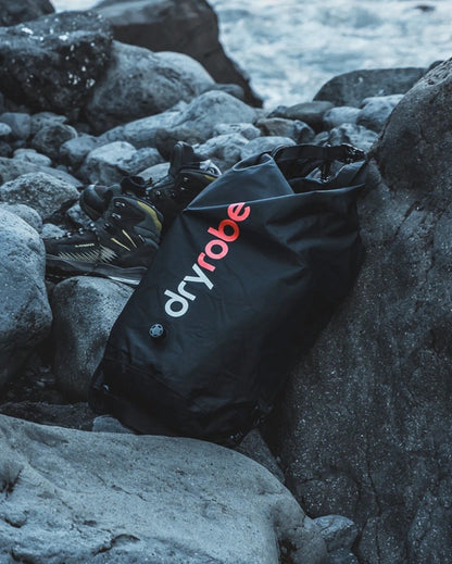 Dryrobe 33L Compression Travel Bag - Black