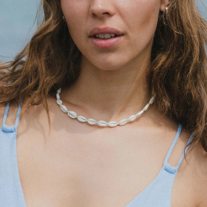 Pineapple Island Livadi Cowrie Shell Choker Necklace - Turquoise