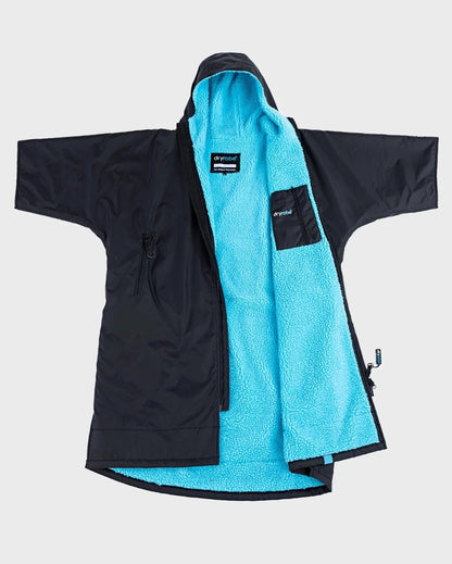 Dryrobe Advance Short Sleeve Changing Robe - Black / Blue