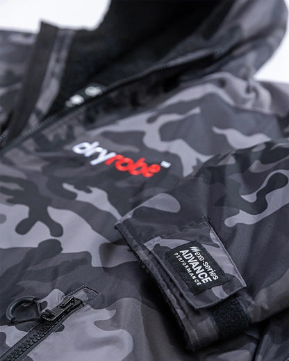 Dryrobe Advance Long Sleeve Changing Robe - Black / Camo