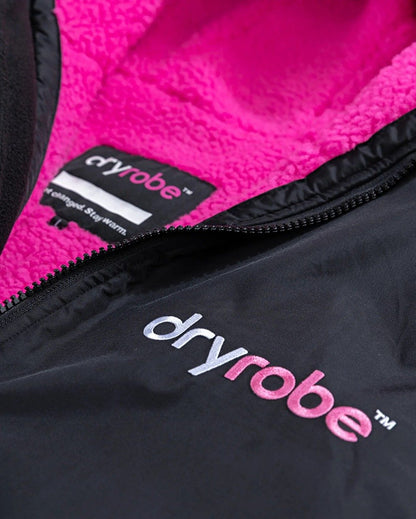 Dryrobe Advance Long Sleeve Changing Robe - Black/Pink