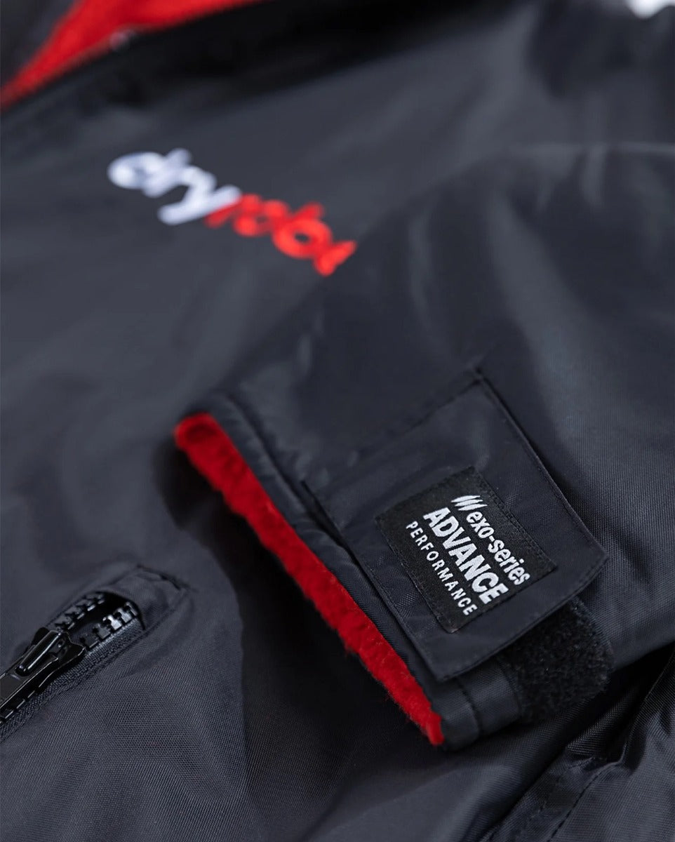Dryrobe Advance Long Sleeve Adult Changing Robe - Black/Red