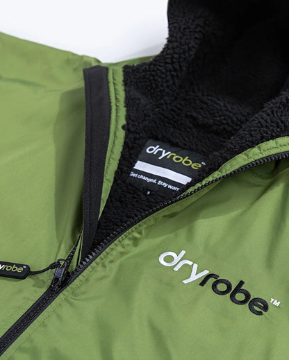 Dryrobe Advance Long Sleeve Changing Robe - Dark Green / Black