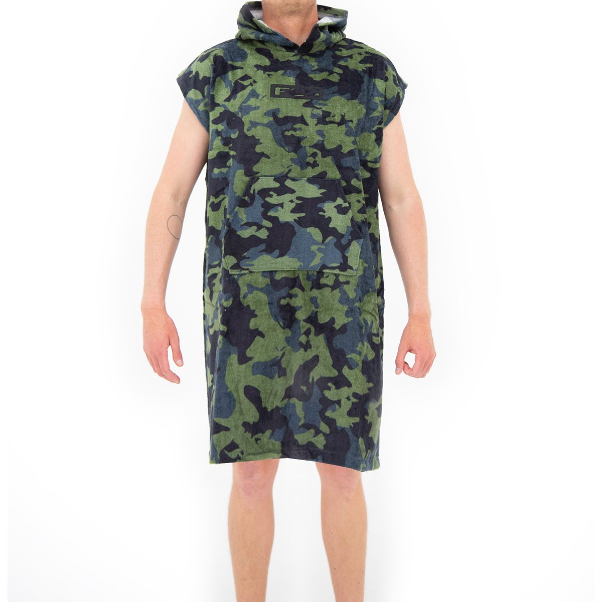 FCS Changing Towel Poncho - Black/Army Camo