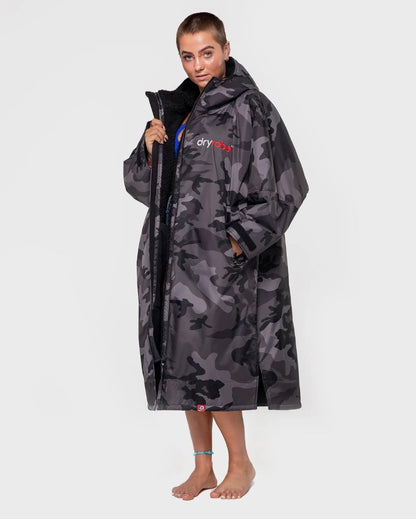 Dryrobe Advance Long Sleeve Changing Robe - Black / Camo