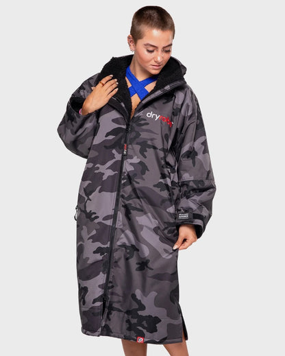 Dryrobe Advance Long Sleeve Changing Robe - Black / Camo