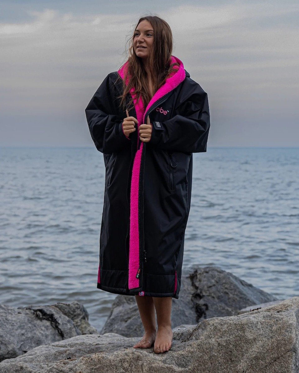 Dryrobe Advance Long Sleeve Changing Robe - Black/Pink