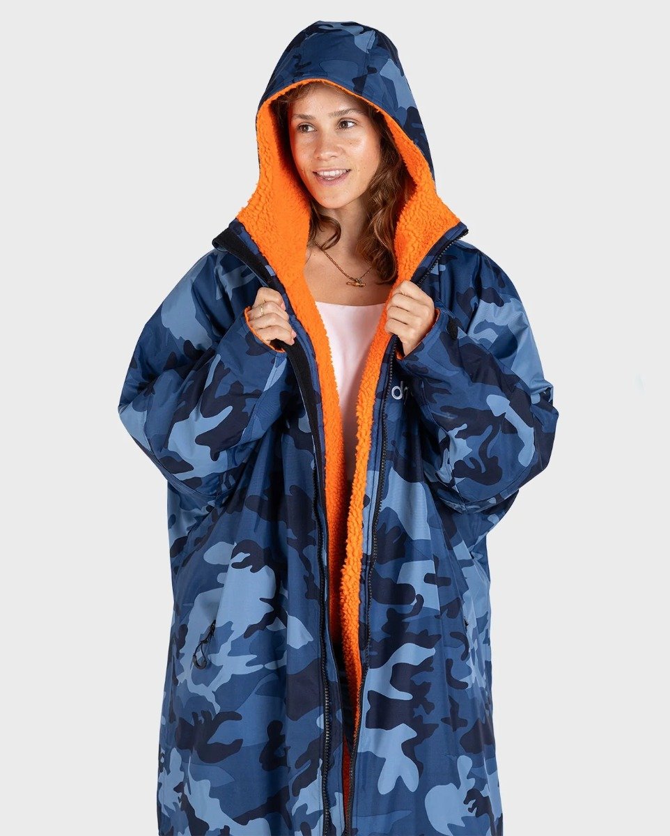 Dryrobe Advance Long Sleeve Changing Robe - Blue Camo / Orange