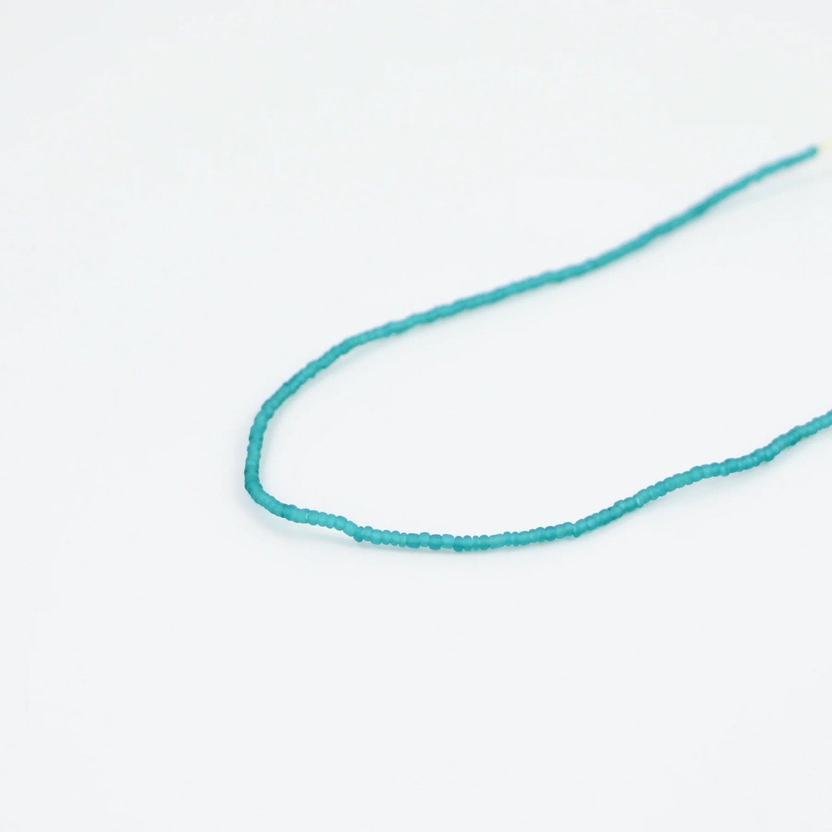 Pineapple Island Ka'anapali Frosted Glass Beaded Necklace - Light Blue