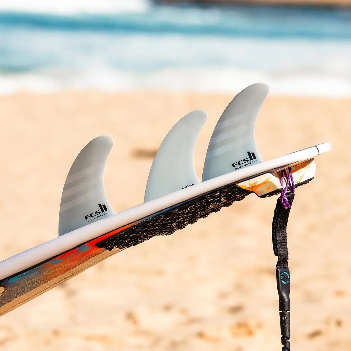 FCS II Julian Wilson PC Thruster Fins - White