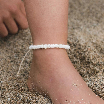 Pineapple Island Madasari Beach Mother of Pearl Shell Anklet - White