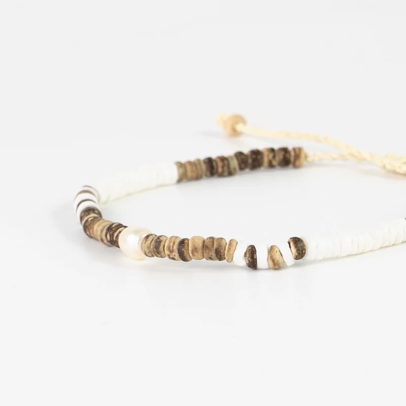 Pineapple Island Kauai Puka Shell Bracelet