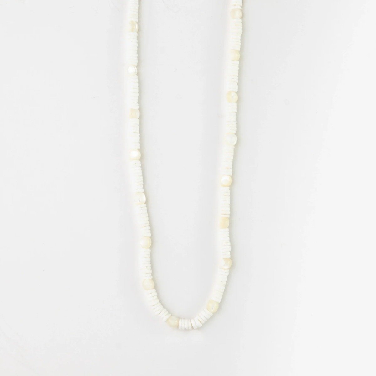 Pineapple Island Madasari Beach Mother of Pearl Shell Necklace in White