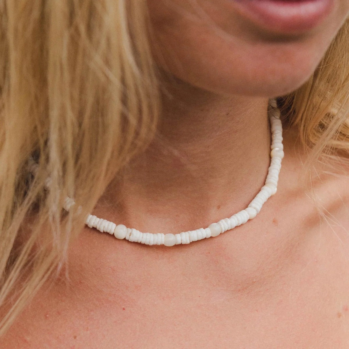 Pineapple Island Madasari Beach Mother of Pearl Shell Necklace - White
