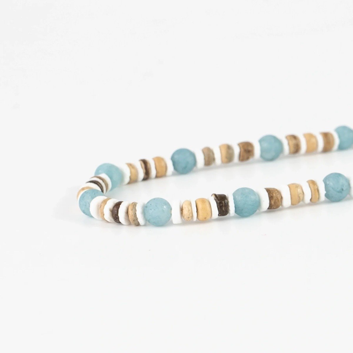 Pineapple Island Manta Point Surfer Necklace