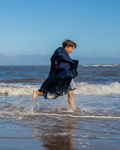 Dryrobe Advance Kids Long Sleeve Changing Robe - Navy/Grey