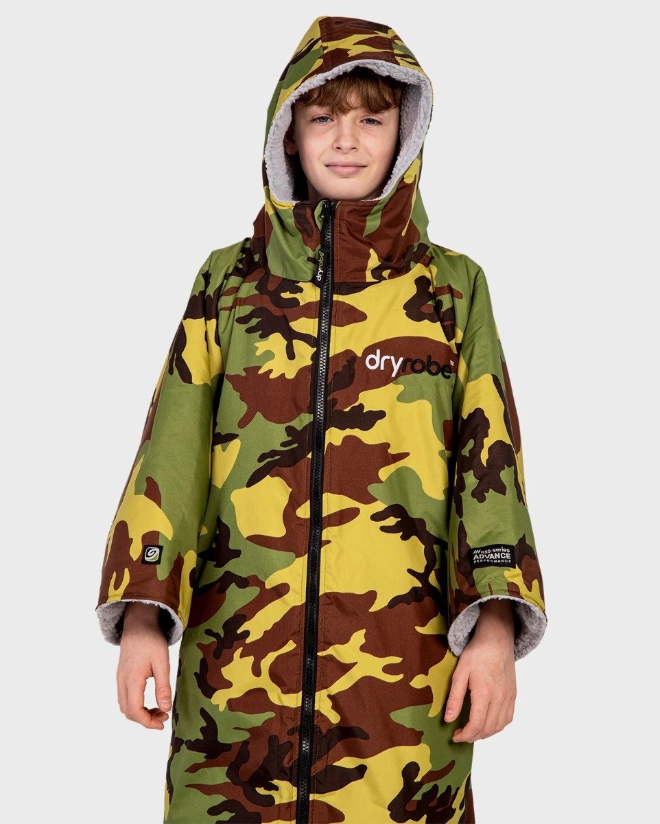 Dryrobe Advance Kids Short Sleeve Changing Robe - Age 10-13 - Camo/Grey