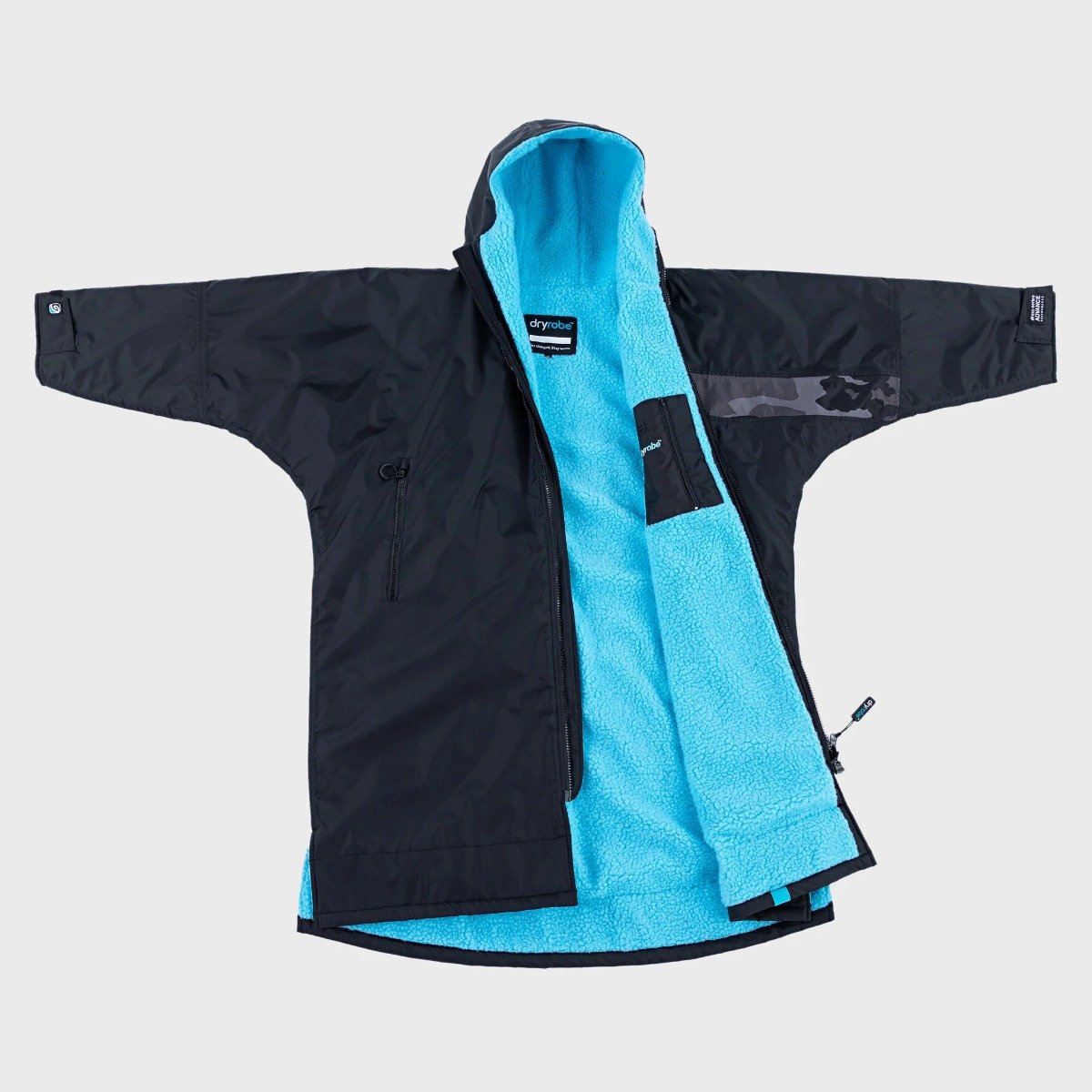 Dryrobe Advance Long Sleeve Remix Kids Changing Robe in Black/Blue/Camo