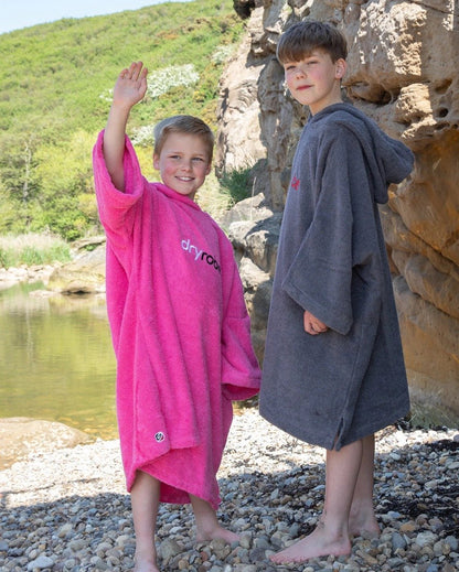 Dryrobe Kids Organic Cotton Short Sleeve Towel Robe - Pink - Age 5-9