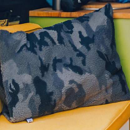 Dryrobe Cushion Cover - Black Camo