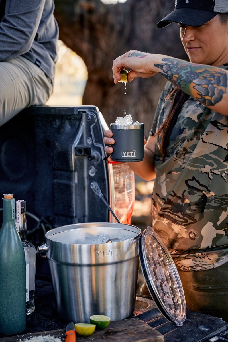 Yeti Rambler 10oz Stackable Lowball With Mugslider - Charcoal