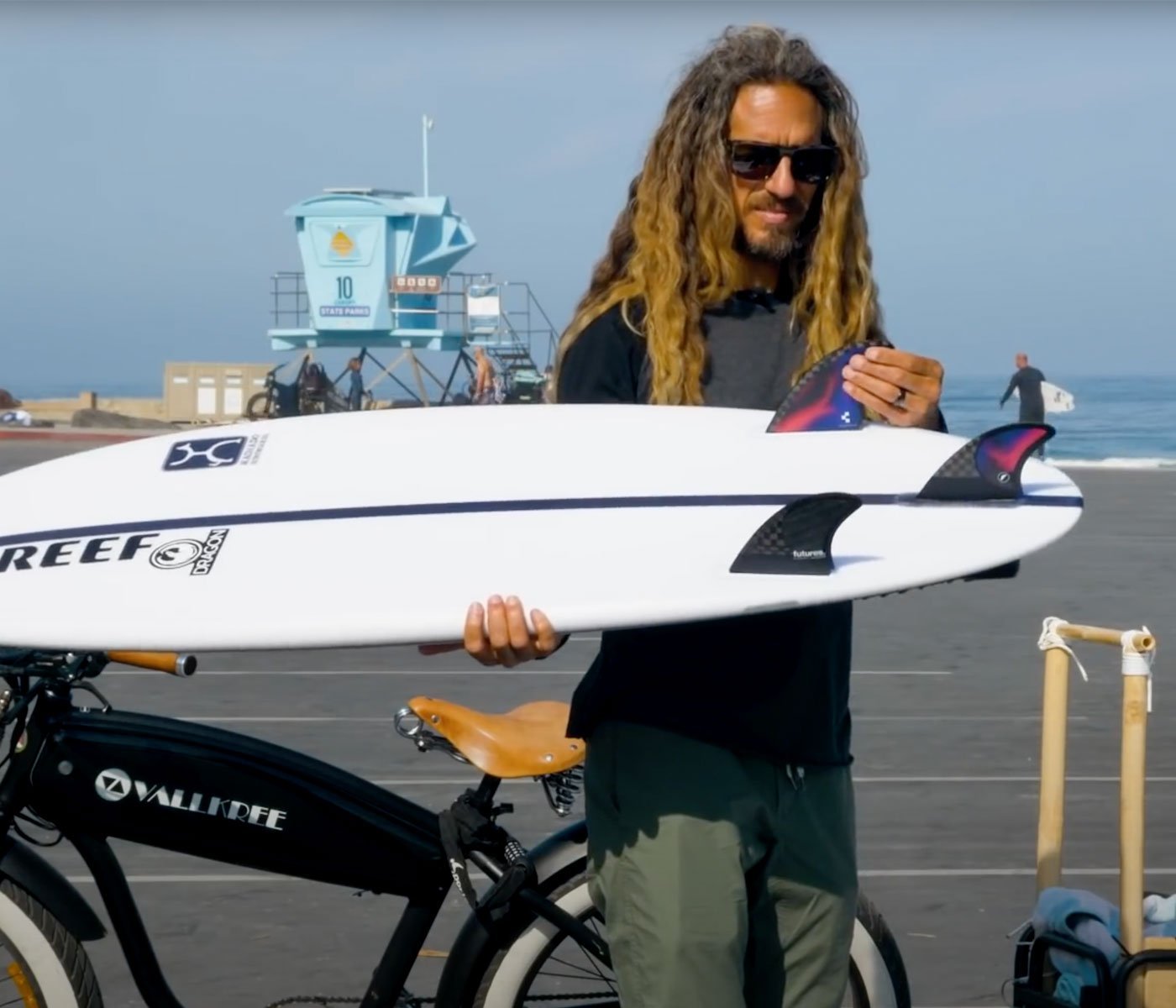 Futures Rob Machado Pivot Blackstix Thruster Fins - Swirl