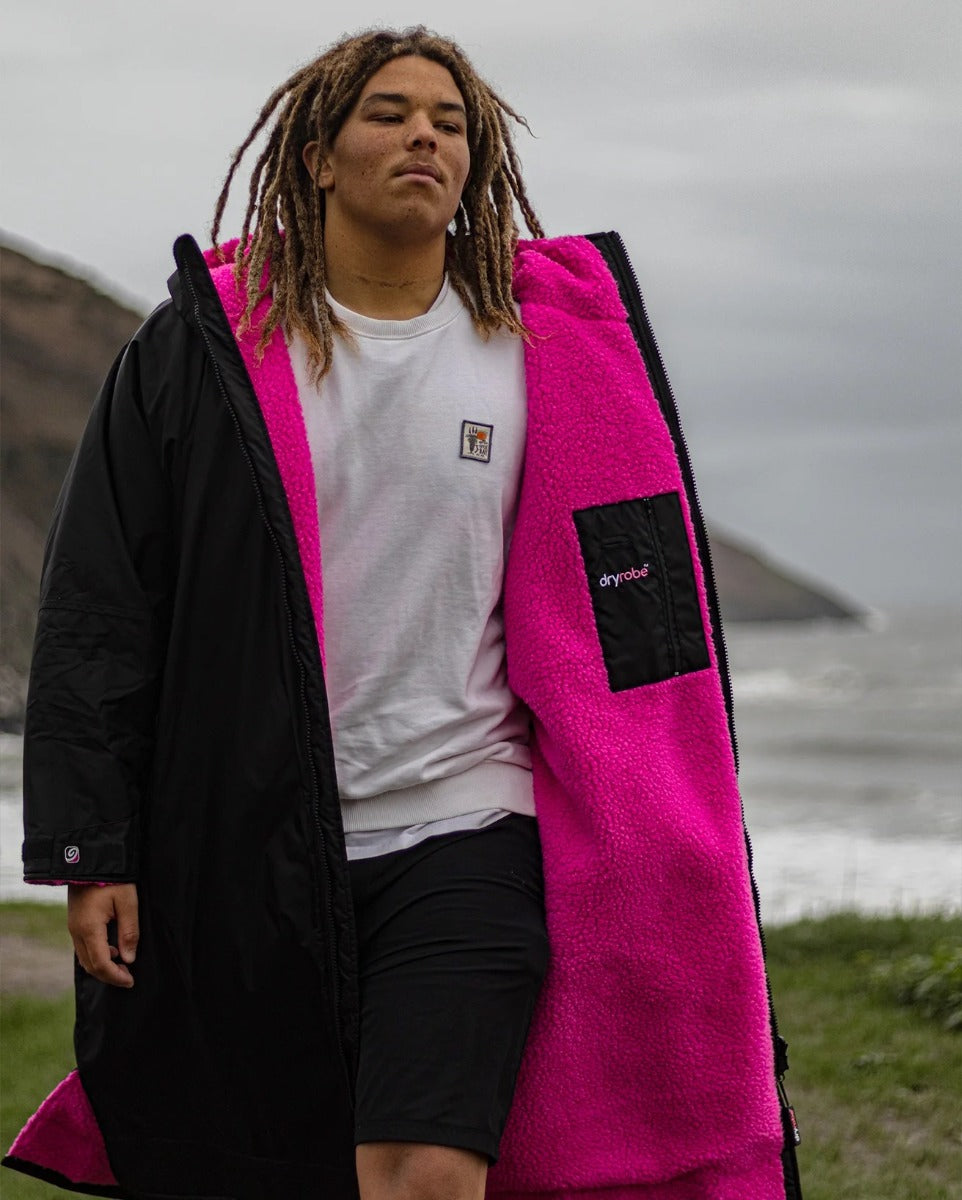 Dryrobe Advance Long Sleeve Changing Robe - Black/Pink