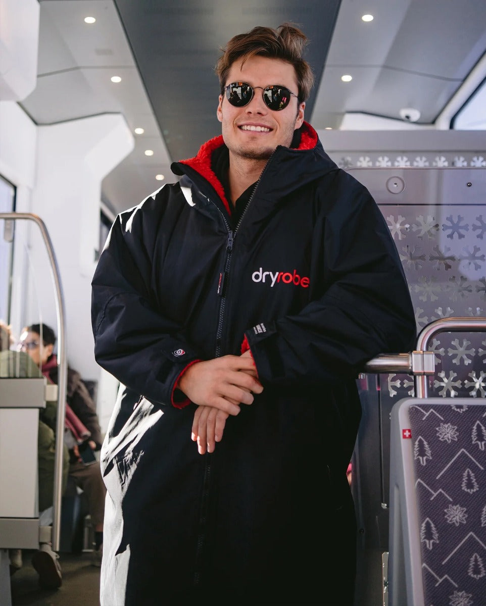 Dryrobe Advance Long Sleeve Adult Changing Robe - Black/Red