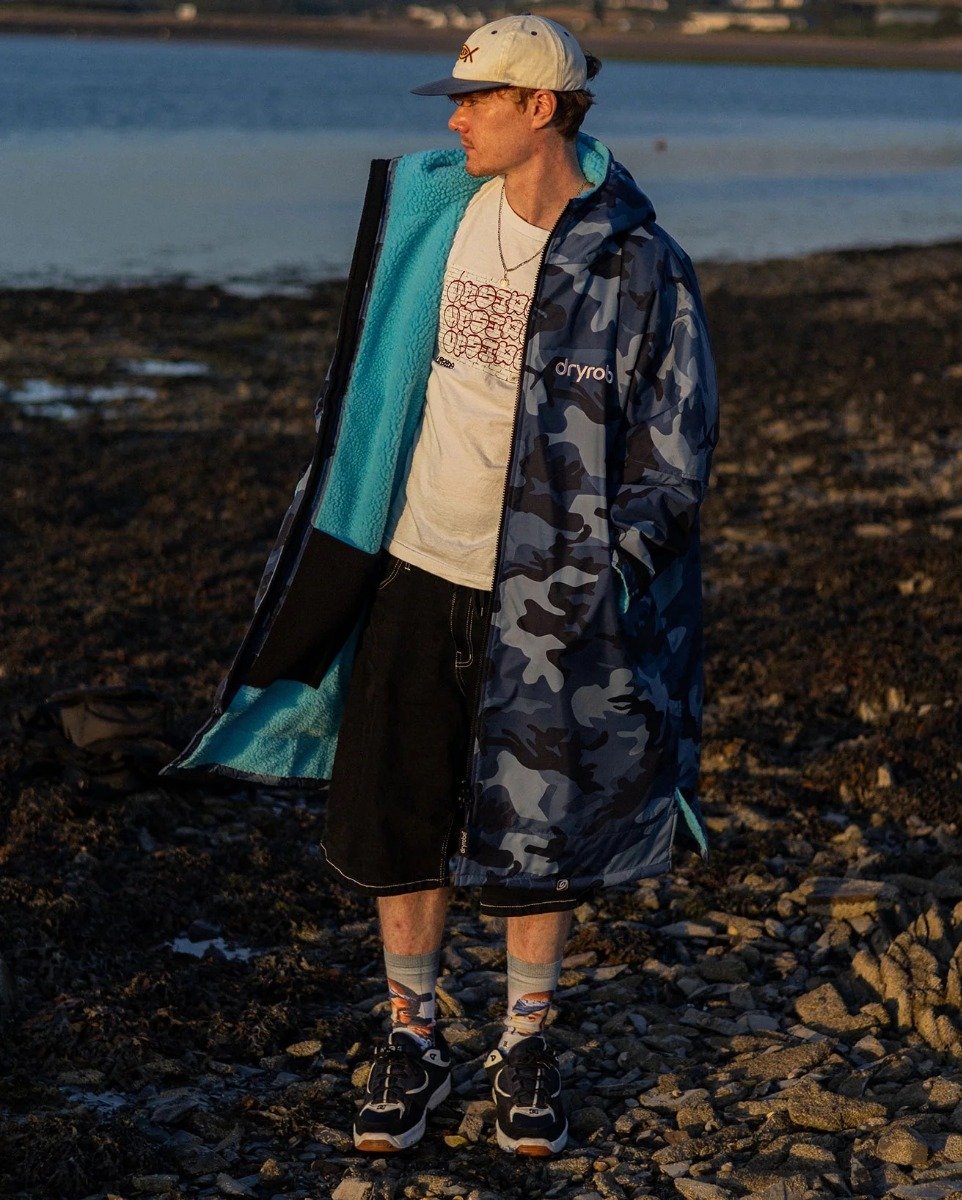 Dryrobe Advance Long Sleeve Changing Robe - Blue Camo / Blue