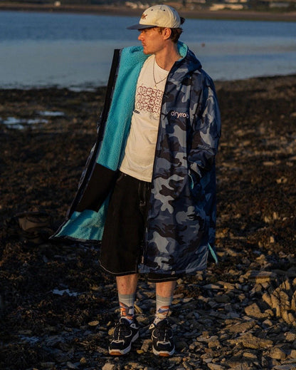 Dryrobe Advance Long Sleeve Changing Robe - Blue Camo / Blue