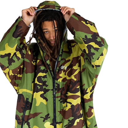 Dryrobe Advance Long Sleeve Changing Robe - Camo / Grey
