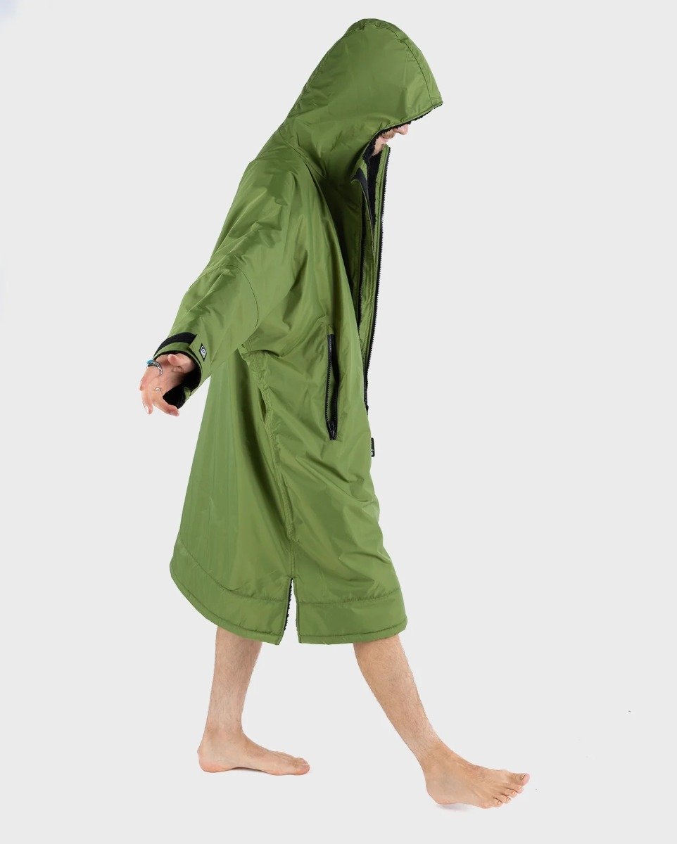 Dryrobe Advance Long Sleeve Changing Robe - Dark Green / Black