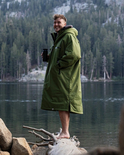Dryrobe Advance Long Sleeve Changing Robe - Dark Green / Black