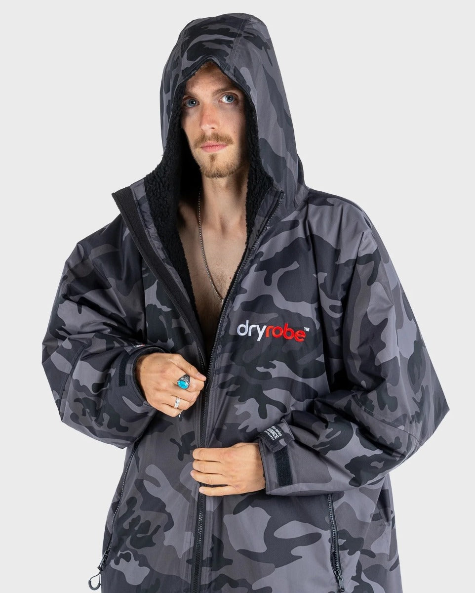 Dryrobe Advance Long Sleeve Changing Robe - Black / Camo