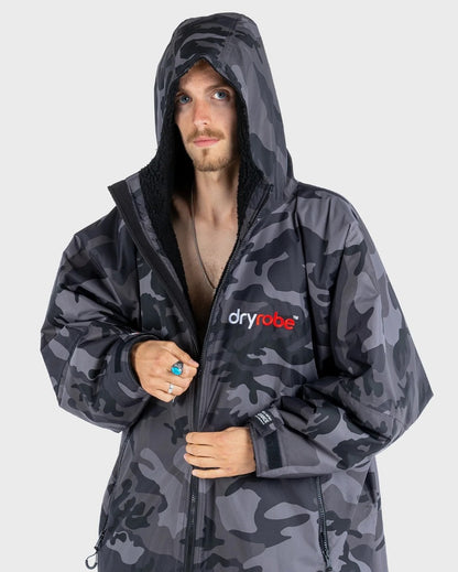 Dryrobe Advance Long Sleeve Changing Robe - Black / Camo
