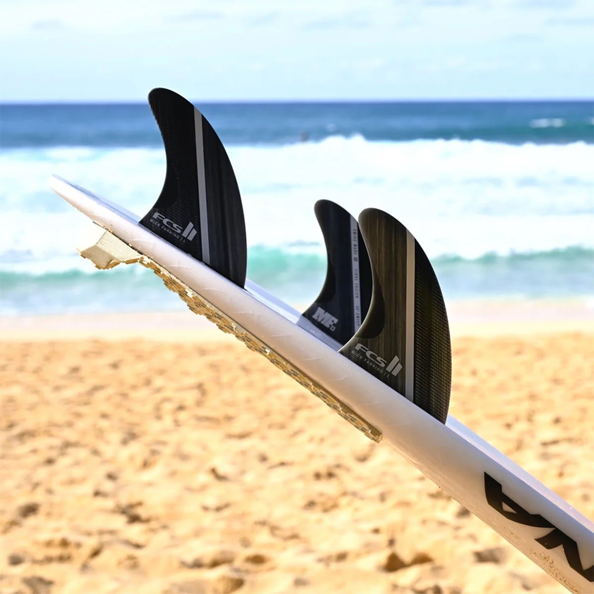 FCS II Mick Fanning Glass Fibre Fusion Tri Fin Set - Smoke/White