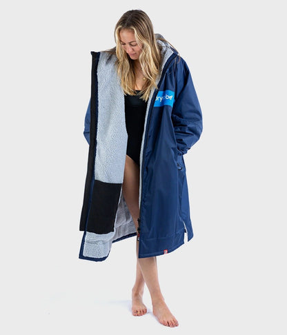 Dryrobe Advance Long Sleeve Remix Adult Changing Robe - Navy/Grey