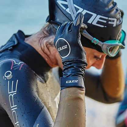 ZONE3 Neoprene Swim Gloves - Black/Silver