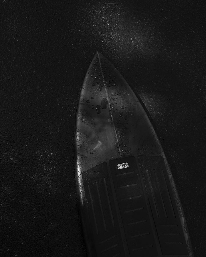 Ocean & Earth Down the Line Surfboard Centre Deck Pad - Black