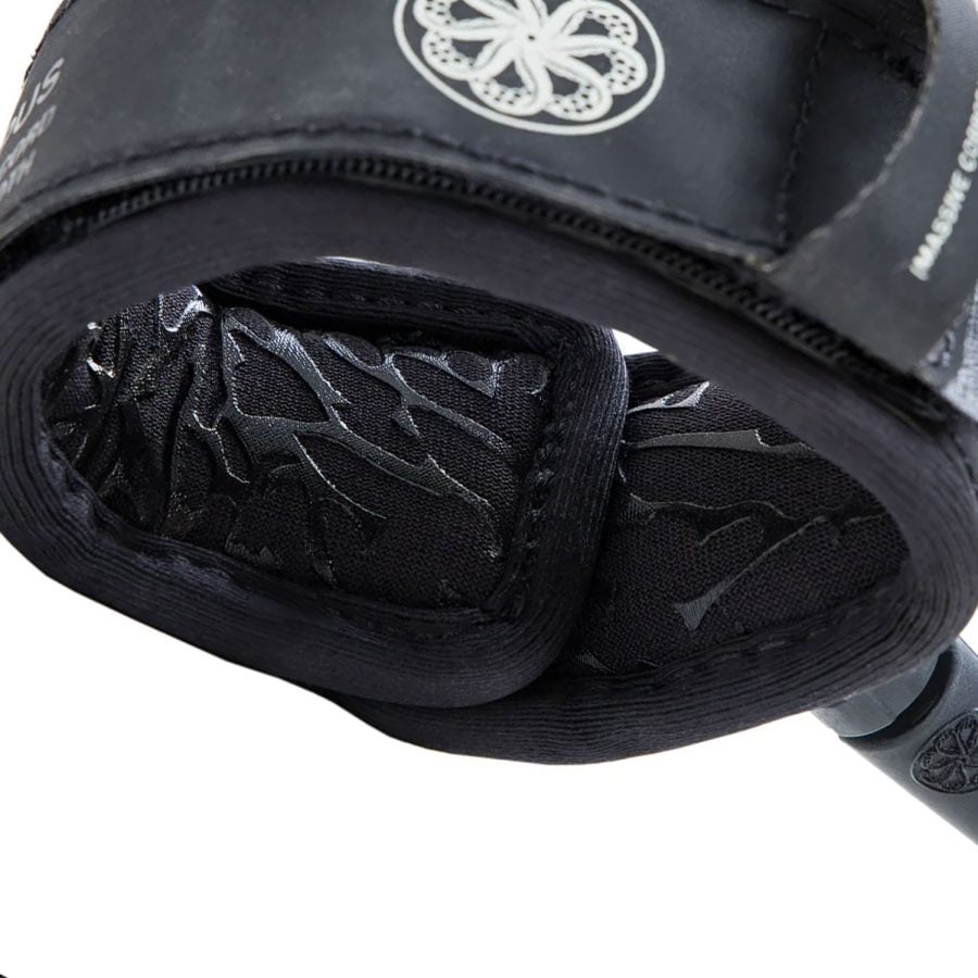 OCTOPUS Mission Control Surf Leash - Black