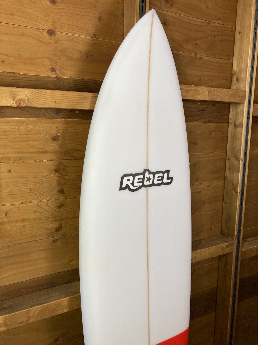Rebel Bean Surfboard - Red Tail Dip