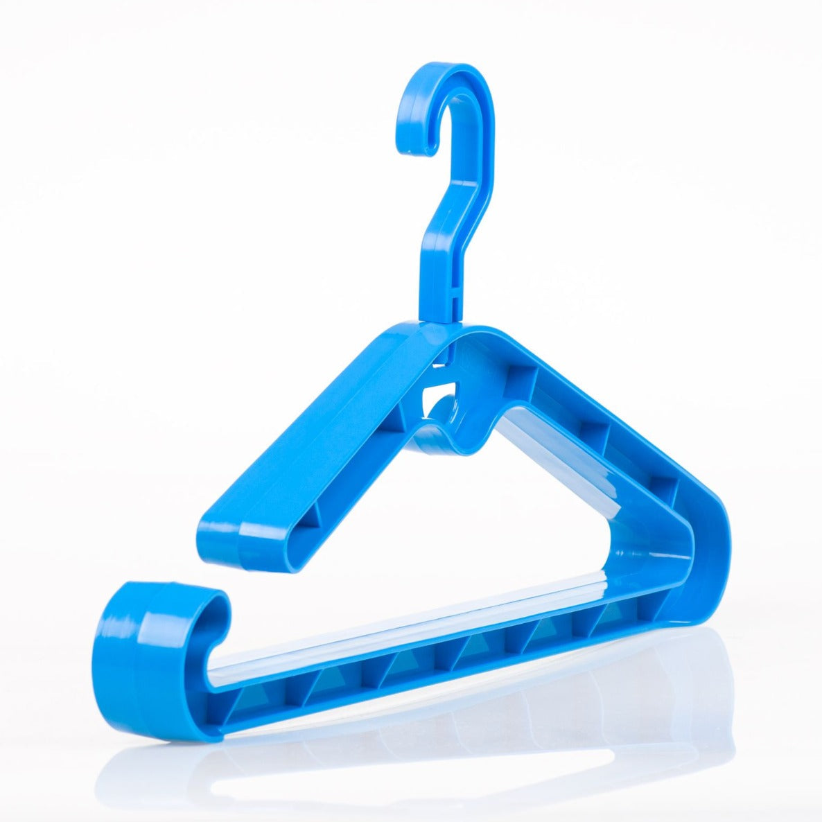 Surflogic Wetsuit Hanger side