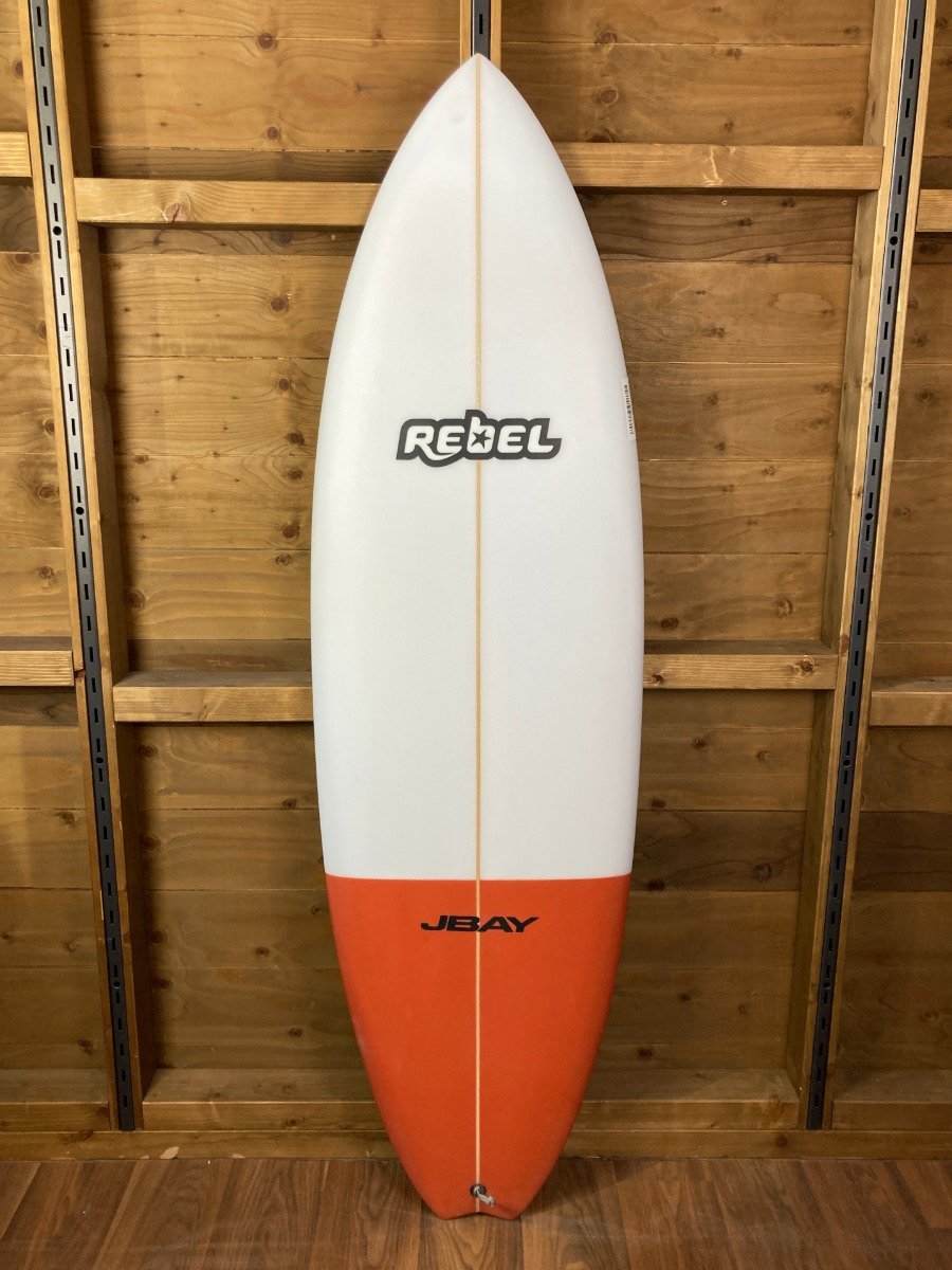 Rebel Hybrid Shortboard 5'10" Surfboard - Red Tail Dip