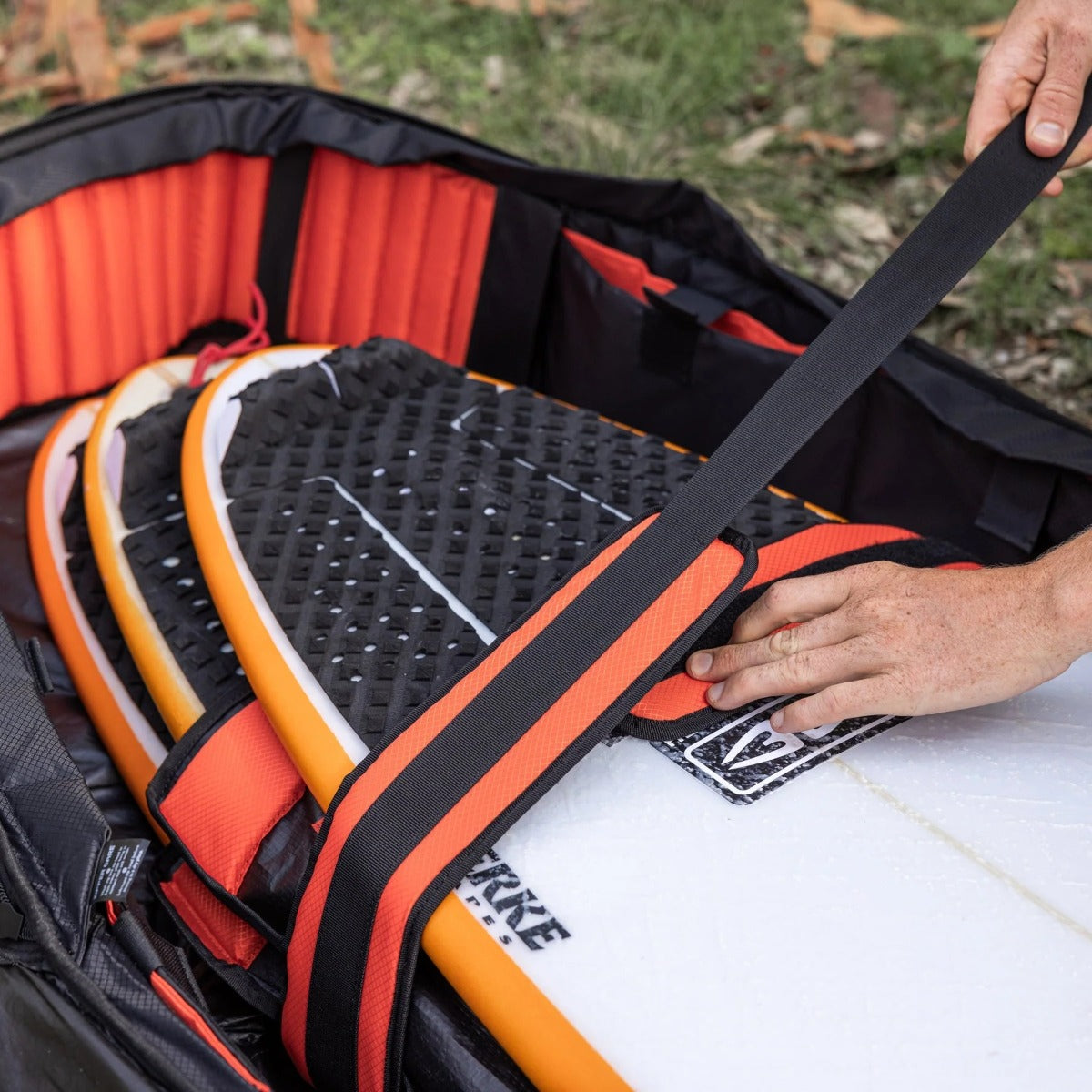 Ocean & Earth Apex Fish/Shortboard Travel Cover (3 Boards) - Black