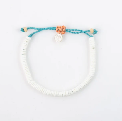 Pineapple Island Puka Womens Shell Bracelet - White