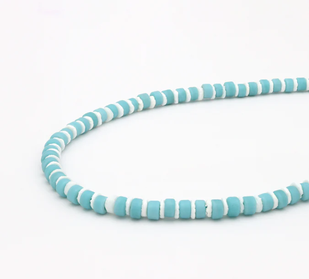 Pineapple Island Beaded Necklace - Blue