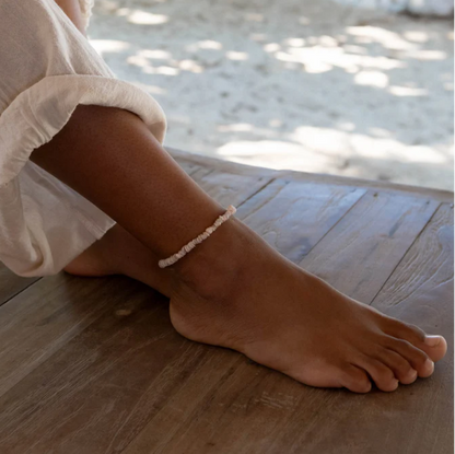 Pineapple Island Shell Beaded Anklet - White