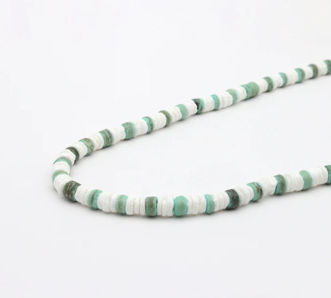 Pineapple Island Beaded Necklace - White/Green