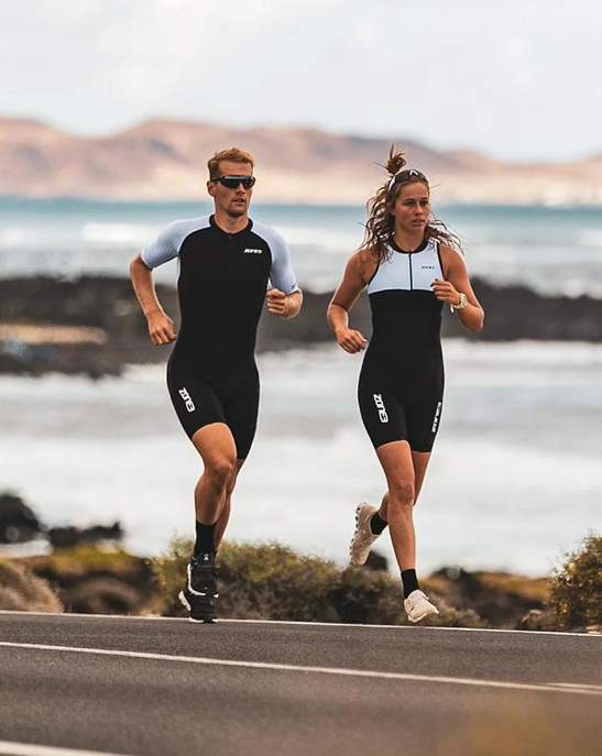 ZONE3 Lava Men's Long Distance Full Zip Short Sleeve Aero Suit - Black/White