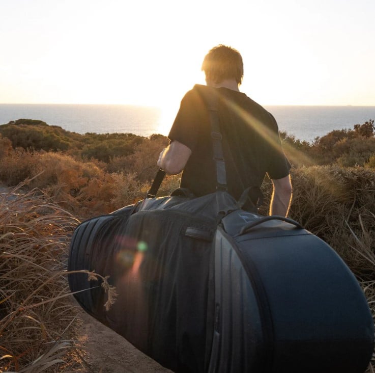 Ocean & Earth Apex Fish 3 Board Wheel Travel Bag - Black